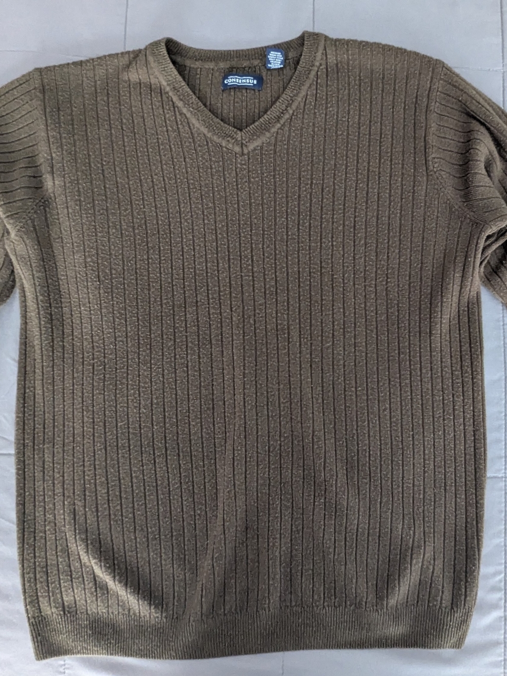 Consensus Men's V-Neck Ribbed Sweater in Olive